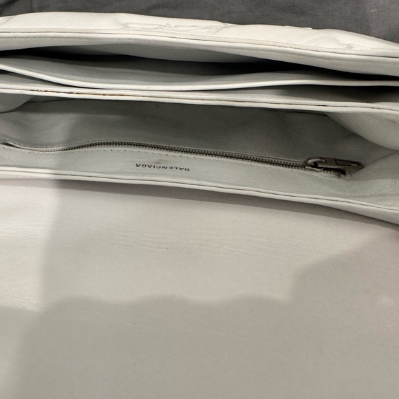 Balenciaga White Quilted Chain Bag🔥 - Picture 8 of 14